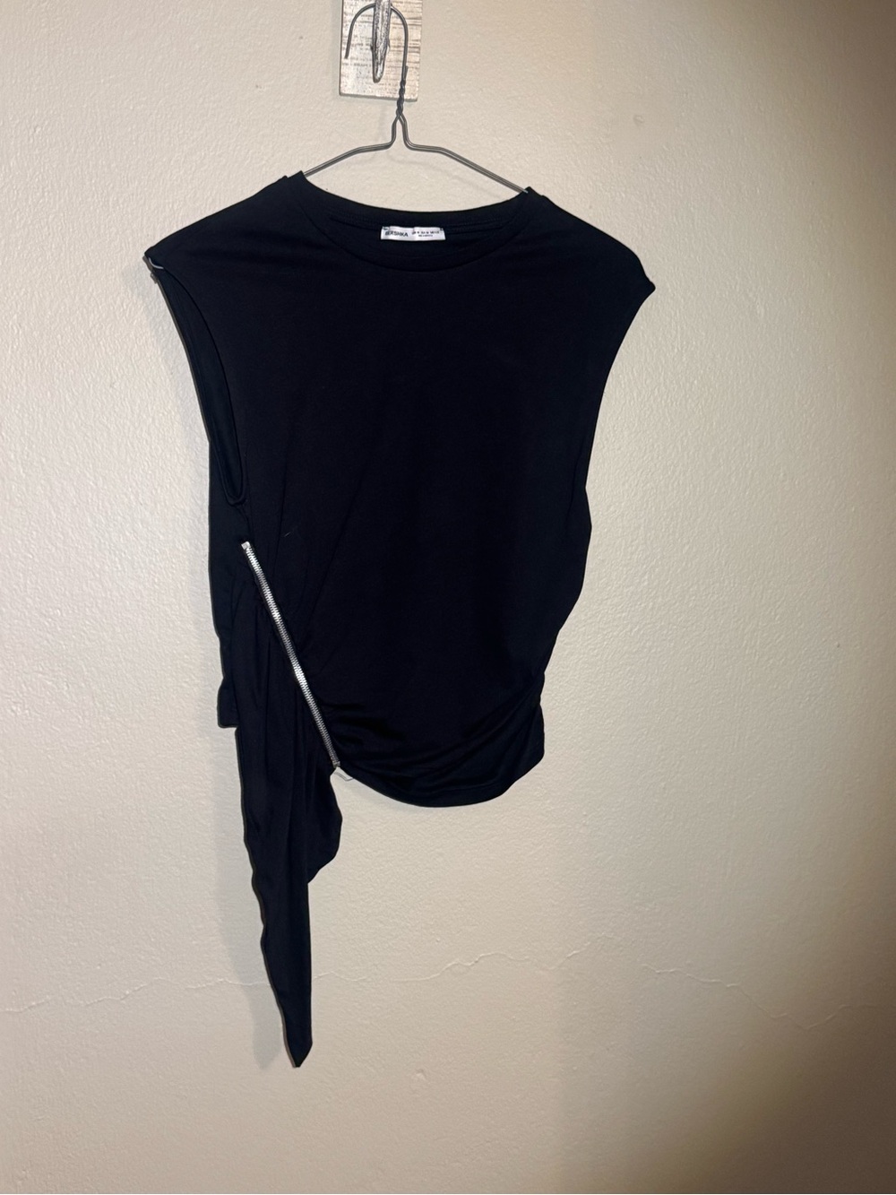 Bershka Black Sleeveless Asymmetric Tank with Zip Accent